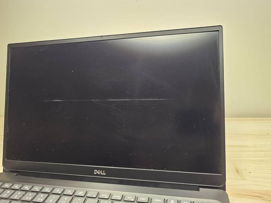 Dell Vostro 5590 i7 10th gen 24gb ram 512gb ssd mx250 Nvidia graphics 2gb