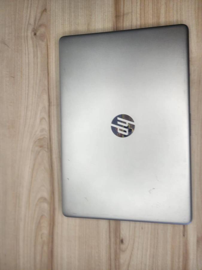 Hp 15s-fq5xx 11th Gen  Core  i5  8gb ram  256gbssd  15.6
