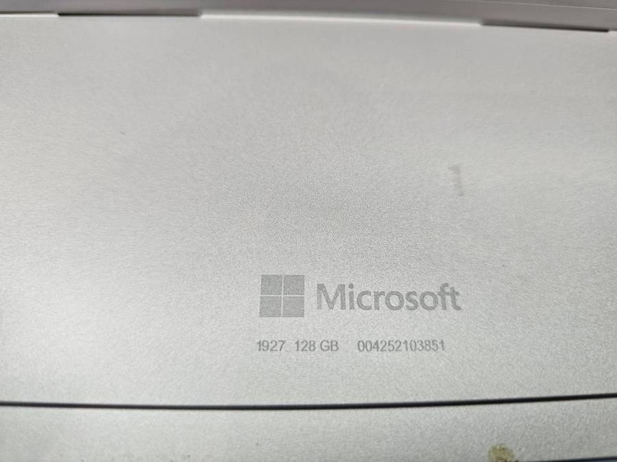 Microsoft Surface Go 2 (1927) 128GB, Intel Core m3 8th Gen Wi-Fi + 4G