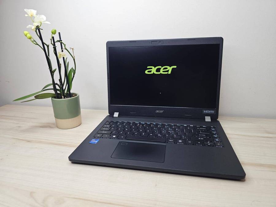 Acer TravelMate P214-53, 11th Gen i7-1165G7@2.8GHz, 16GB RAM, 512GB NVMe SSD, 14` FHD Display, LTE
