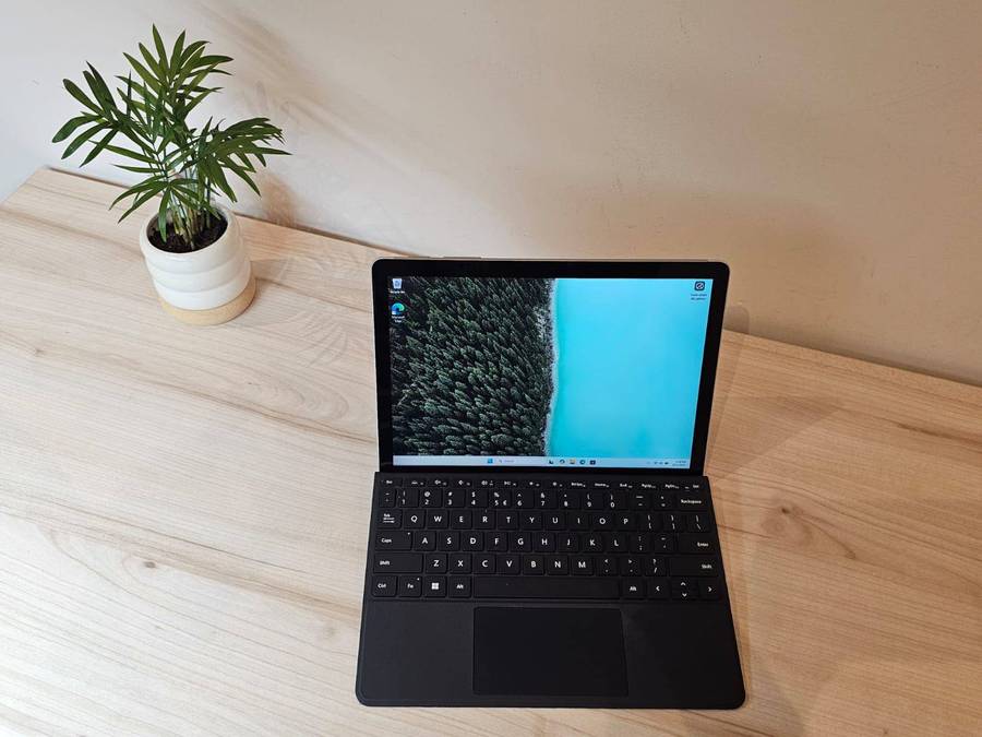 Microsoft Surface Go 2 (1927) 128gb ssd Intel Core m3 8th Gen Wi-Fi + 4G