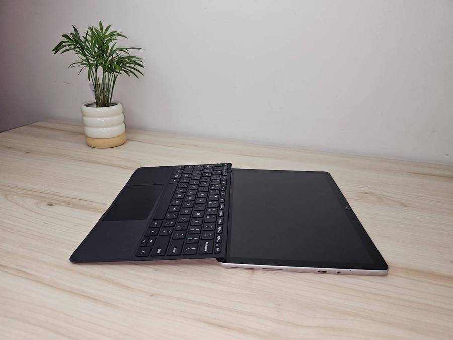 Microsoft Surface Go 2 (1927) 128gb ssd Intel Core m3 8th Gen Wi-Fi + 4G