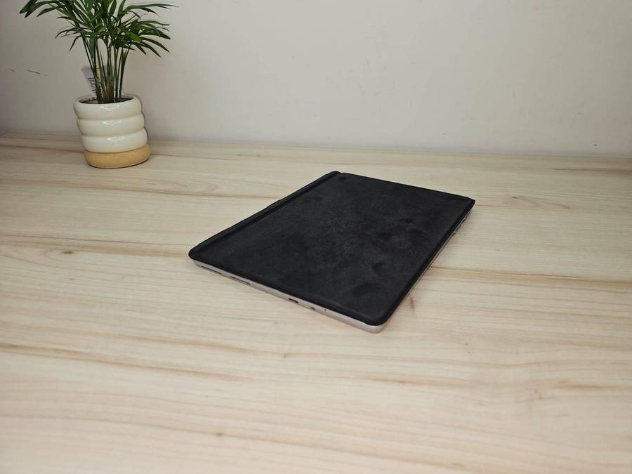 Microsoft Surface Go 2 (1927) 128gb ssd Intel Core m3 8th Gen Wi-Fi + 4G