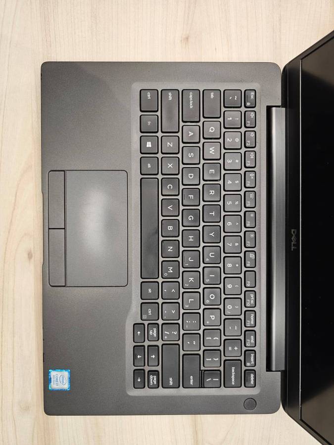 Dell Latitude 7300  Core i7 8th gen  8gb ram 256gb ssd  13.3 fhd