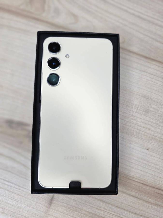 Samsung S24 plus 256gb