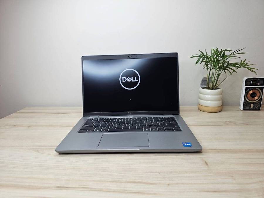 Dell Latitude 5420, 11th Gen i5 Intel Xe Graphics ,Lte  8Gb Ram 256gb Nvme Ssd, Fhd Display