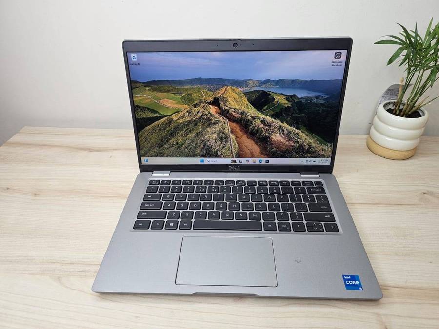 Dell Latitude 5420, 11th Gen i5 Intel Xe Graphics ,Lte  8Gb Ram 256gb Nvme Ssd, Fhd Display