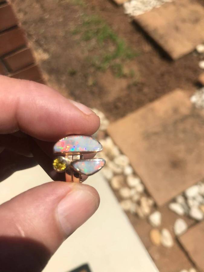 9ct Gold Australian Opal Ring 3.5g | Natural Opals & 0.25ct Yellow Diamond