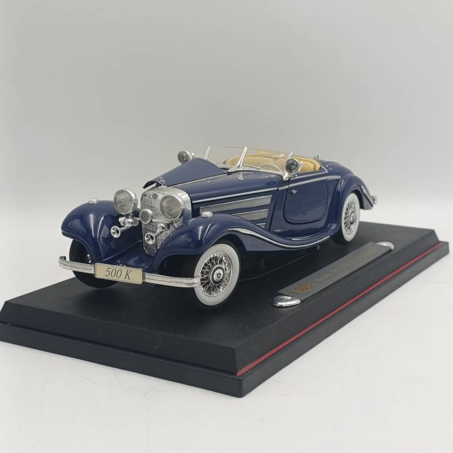 Maisto 1936 Mercedes-Benz 500 K Special Roadster die-cast model car - scale 1/18