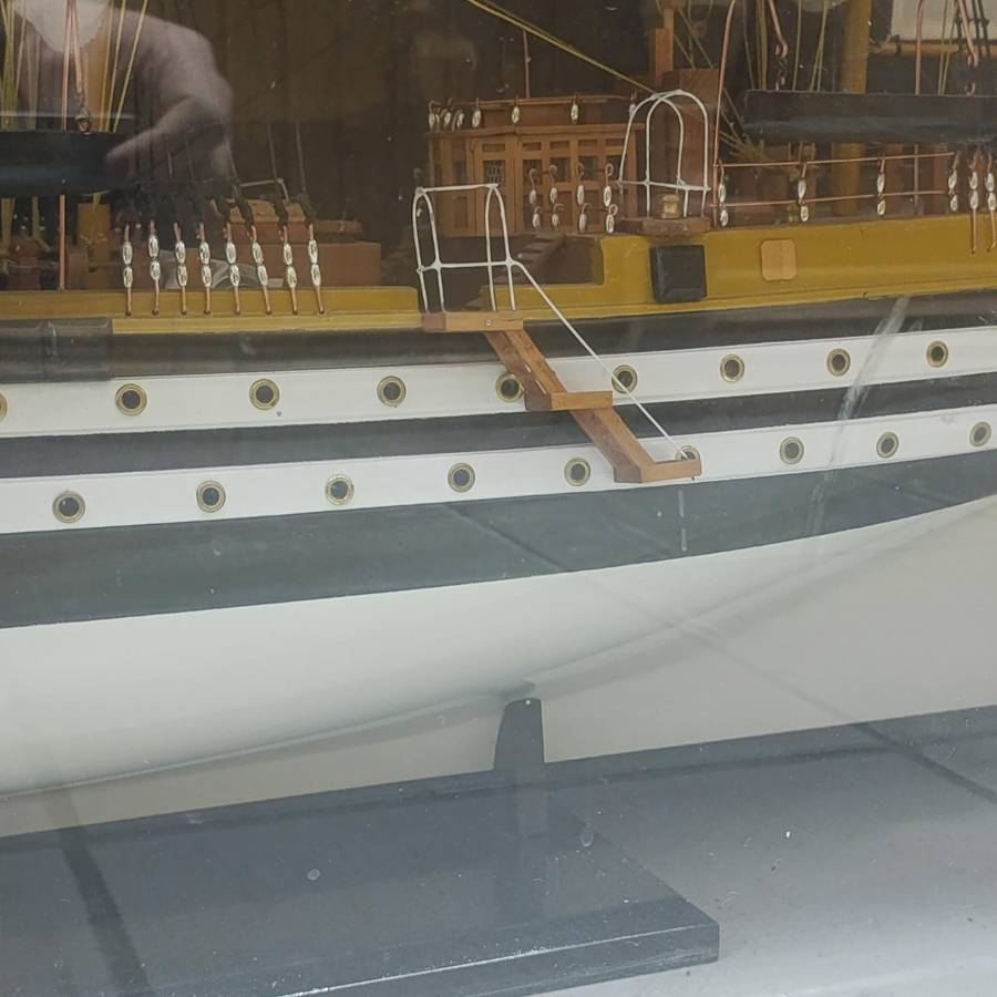 Large handmade ship's model of Amerigo Vespucci (1931)