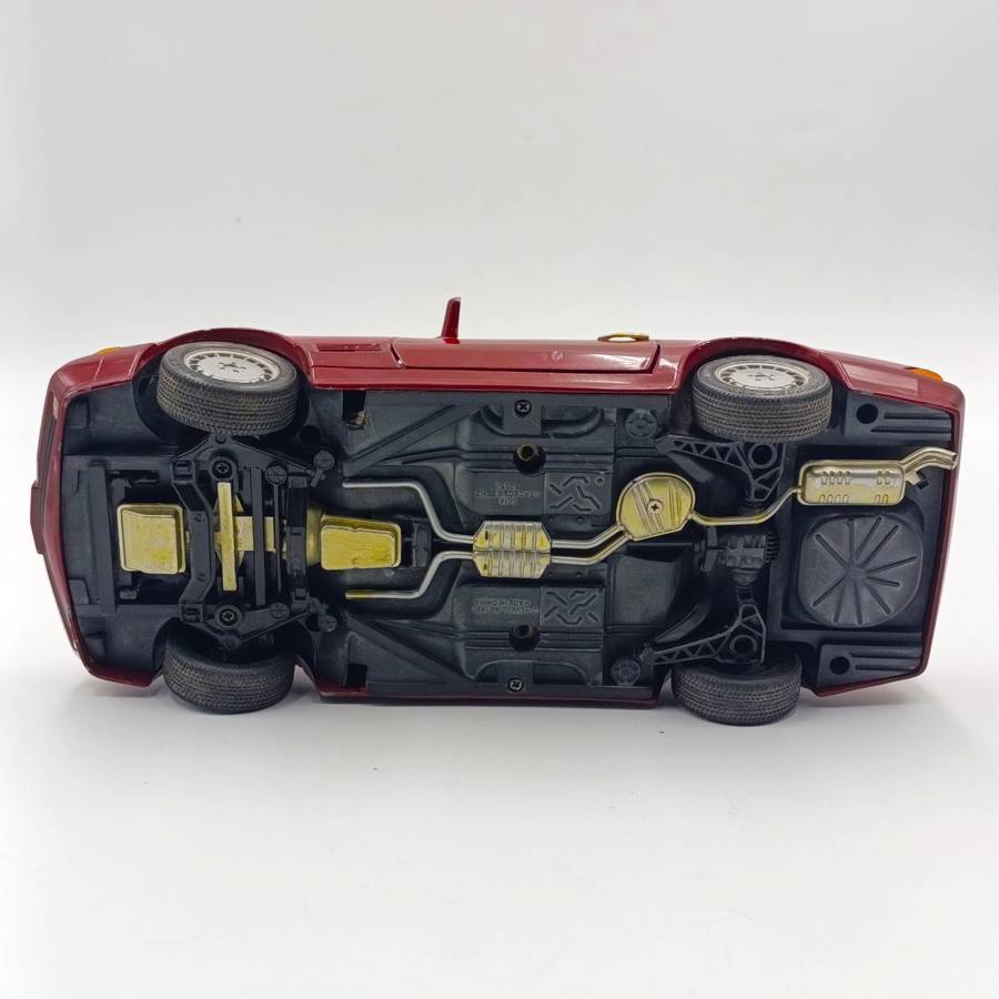 Revell Mercedes-Benz 500 Sl die-cast model car - scale 1/18