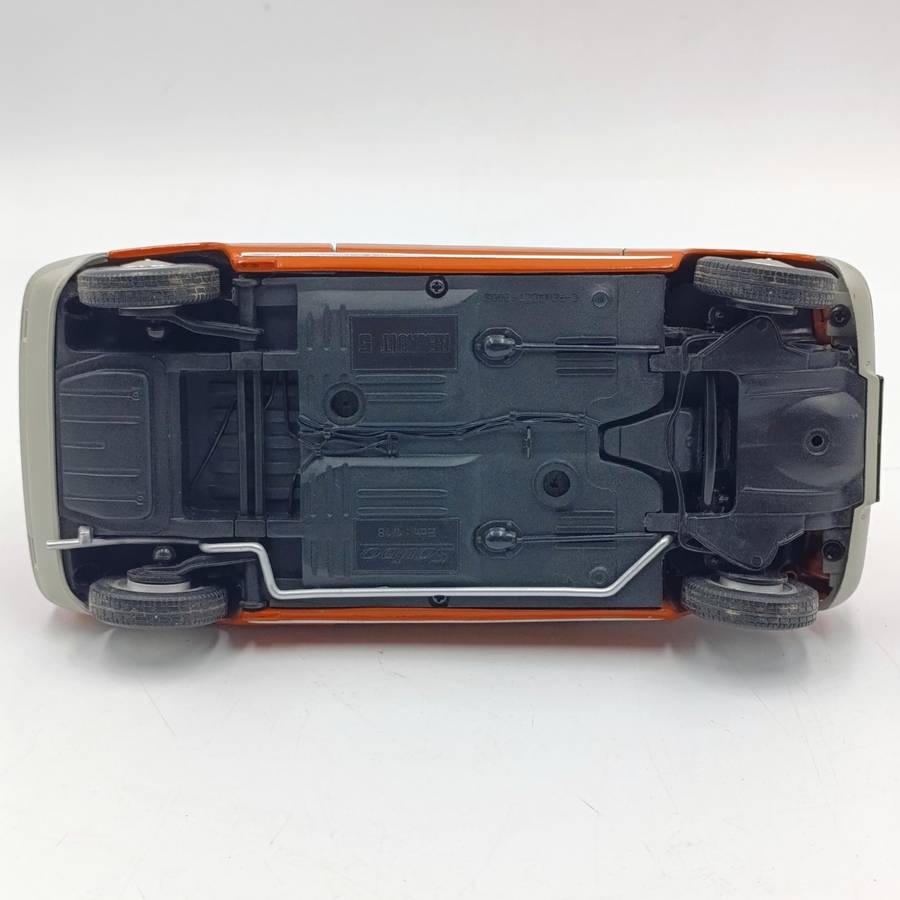 Solido Renault 5 TL die-cast model car - some metal crack flaws - scale 1/18