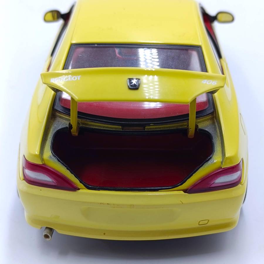 Gate Peugeot 406 Coupe die-cast model car - mirrors repaired - scale 1/18