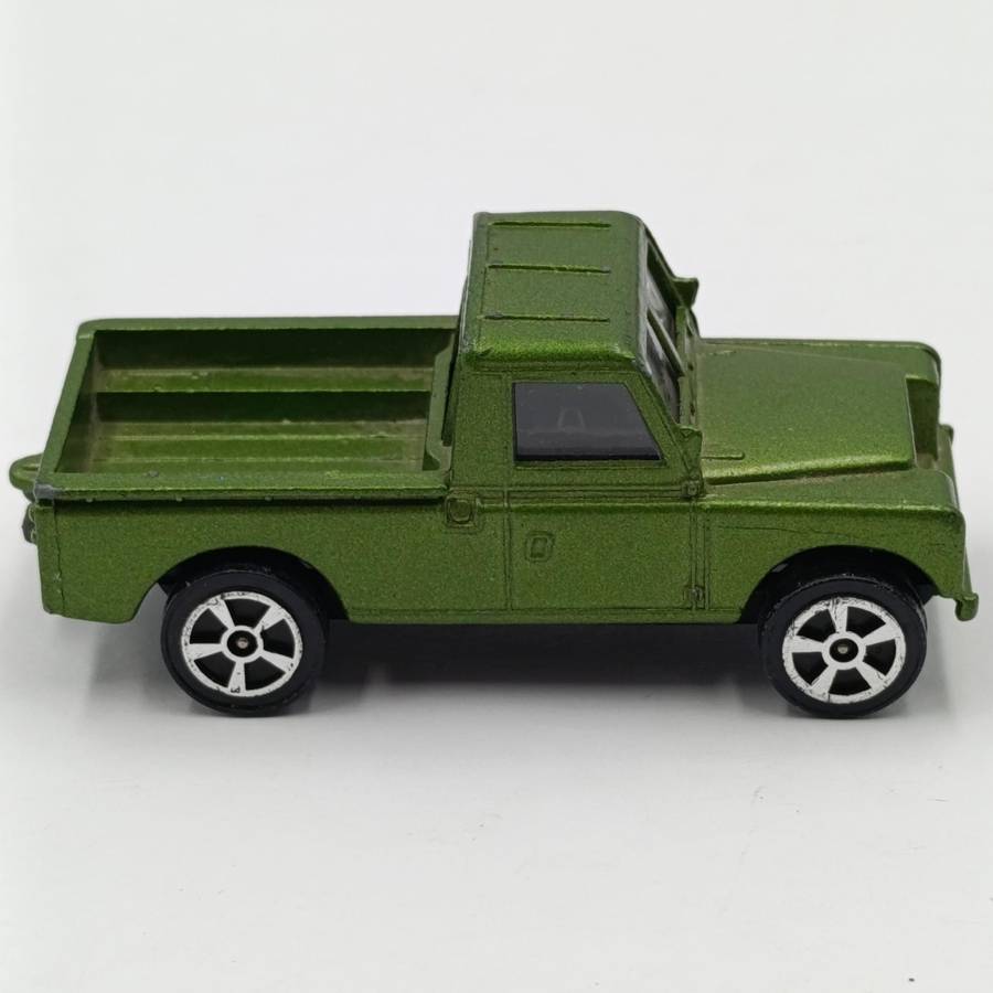 Vintage Corgi Juniors Land Rover toy car