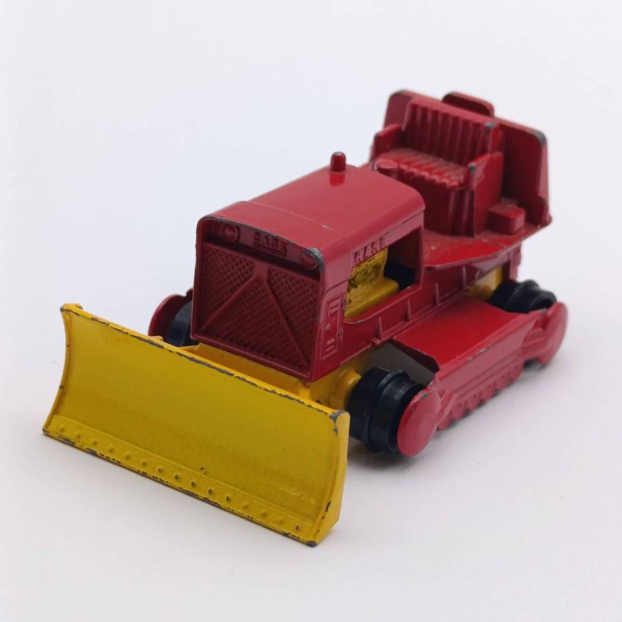 Lesney Machbox No.16 Case Tractor die-cast boy bulldozer