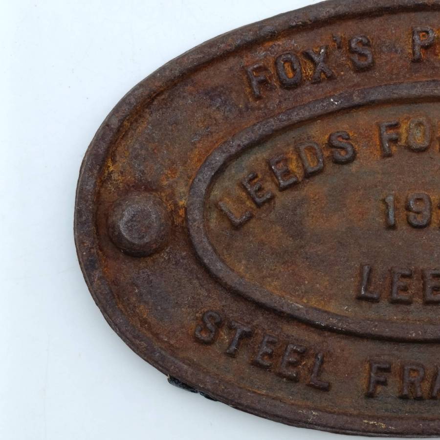 Leeds Forge Co. LTD Fox pressed steel Frameplates cast iron metal sign