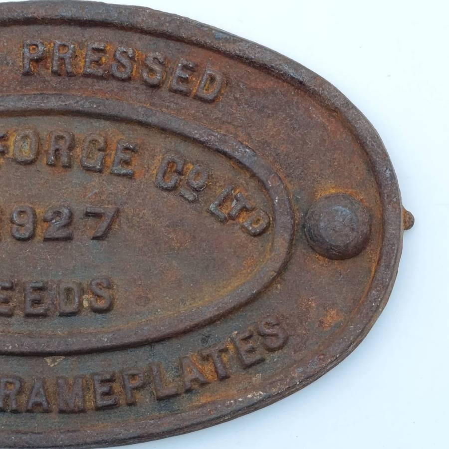 Leeds Forge Co. LTD Fox pressed steel Frameplates cast iron metal sign