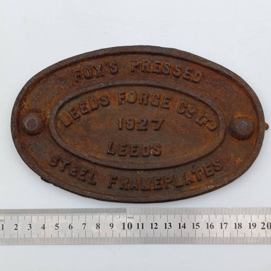 Leeds Forge Co. LTD Fox pressed steel Frameplates cast iron metal sign