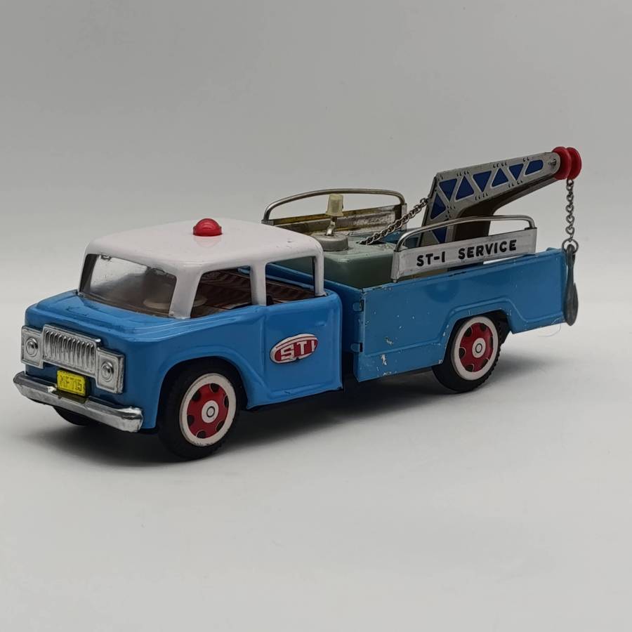 Vintage Chinese tinplate MF-715 wrecker truck friction toy car - box has some oil damage