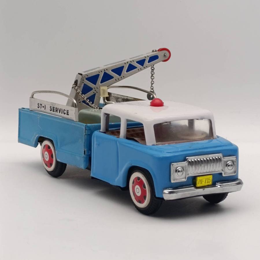 Vintage Chinese tinplate MF-715 wrecker truck friction toy car - box has some oil damage