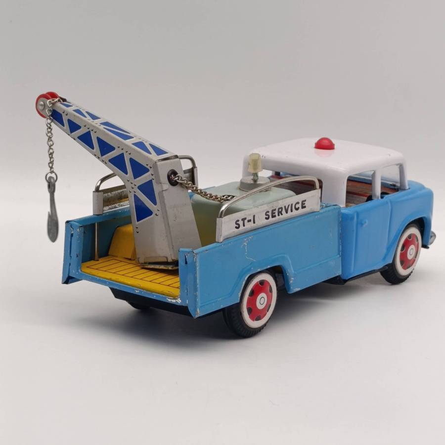 Vintage Chinese tinplate MF-715 wrecker truck friction toy car - box has some oil damage