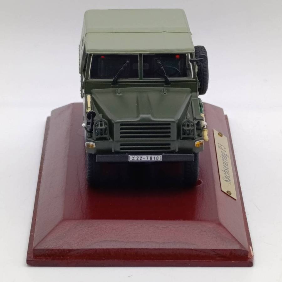 DDR Auto Sachsenring  P3 die-cast model car in box - scale 1/43
