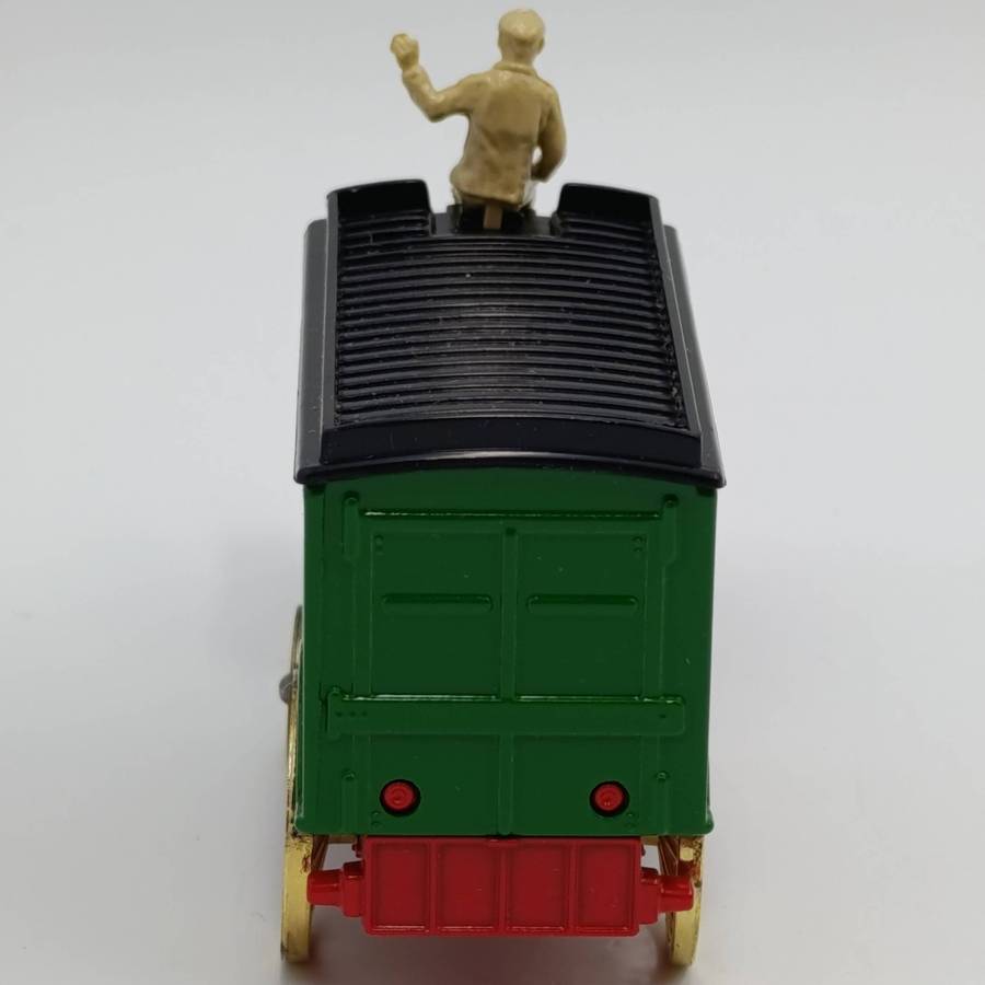 Lledo Carter Paterson and co. Schweppes Tonic horse drawn removal van die-cast model in box