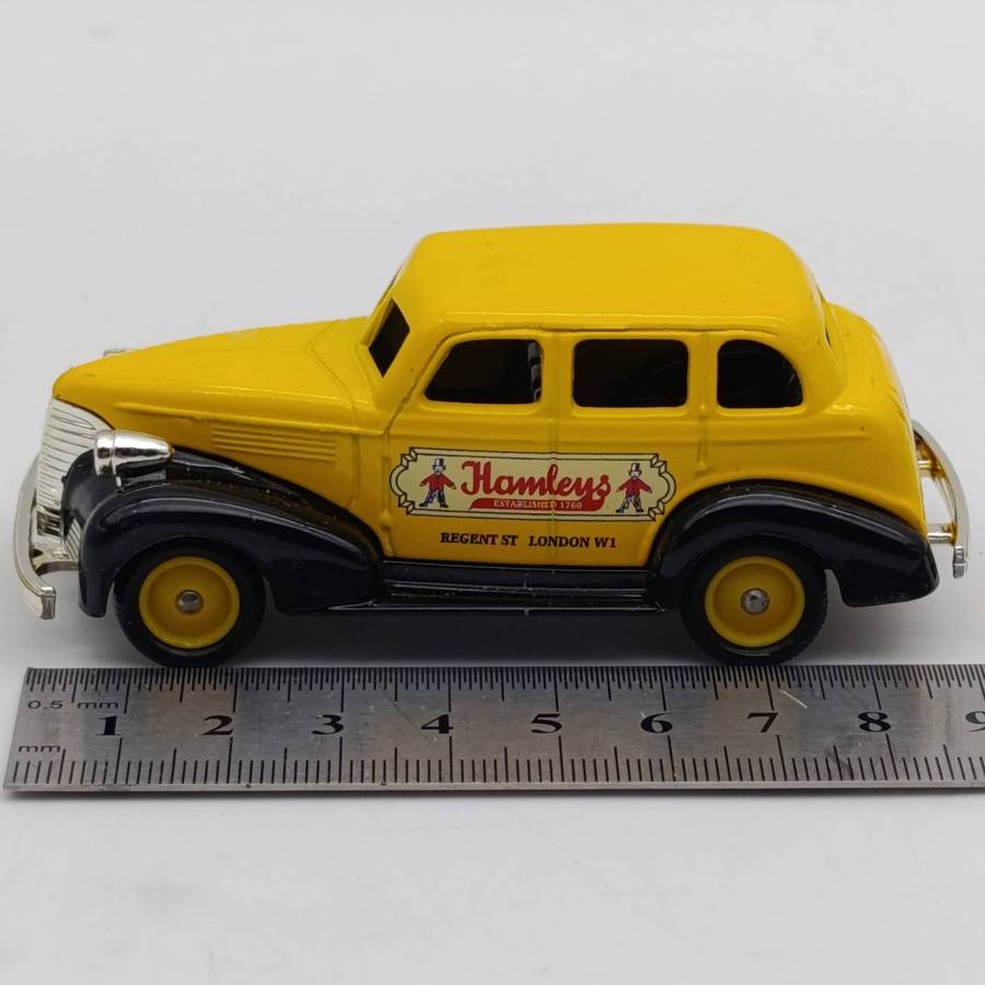 Lledo 1939 Chevrolet Hamleys advertising die-cast model car in box