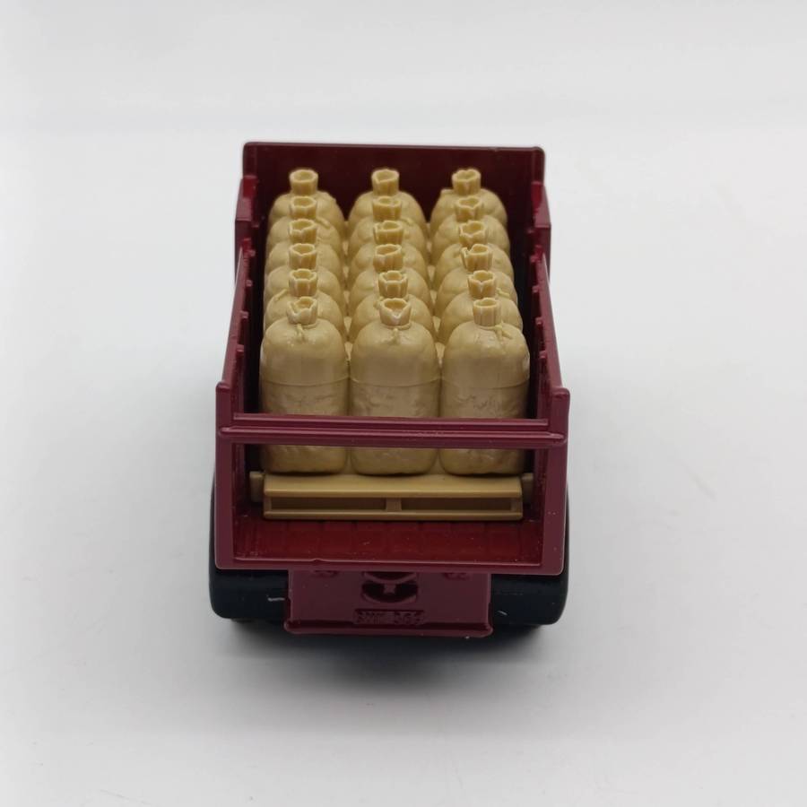 Lledo 1930 Ford stake Walker Crisps potato delivery truck model in box