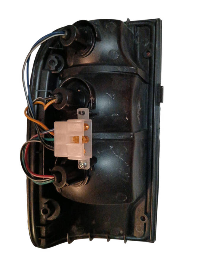 Toyota Hilux KZTE 1998-05 RHS Tail lamp