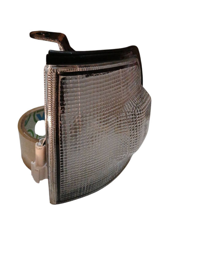 Isuzu Bakkie KB series LHS Normal Corner Lamp