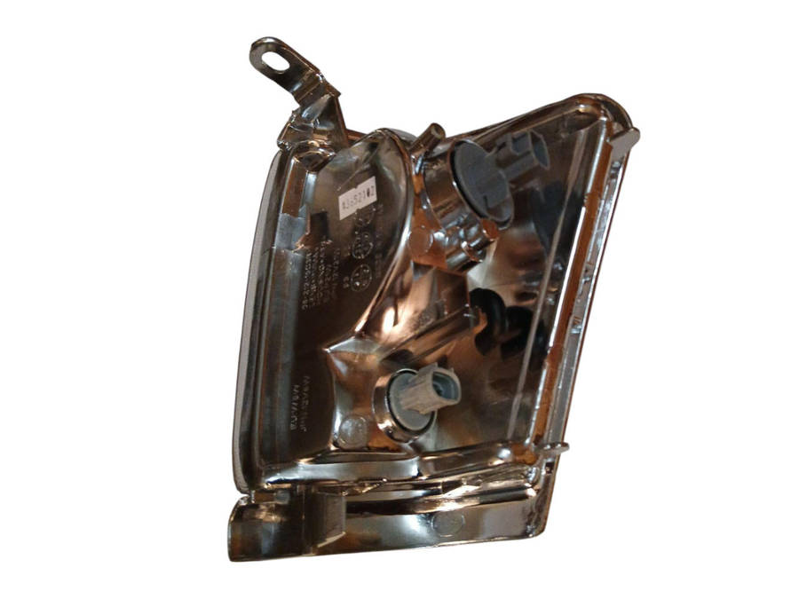 Toyota Hilux KZTE 1998-02 Chrome RHS Corner lamp