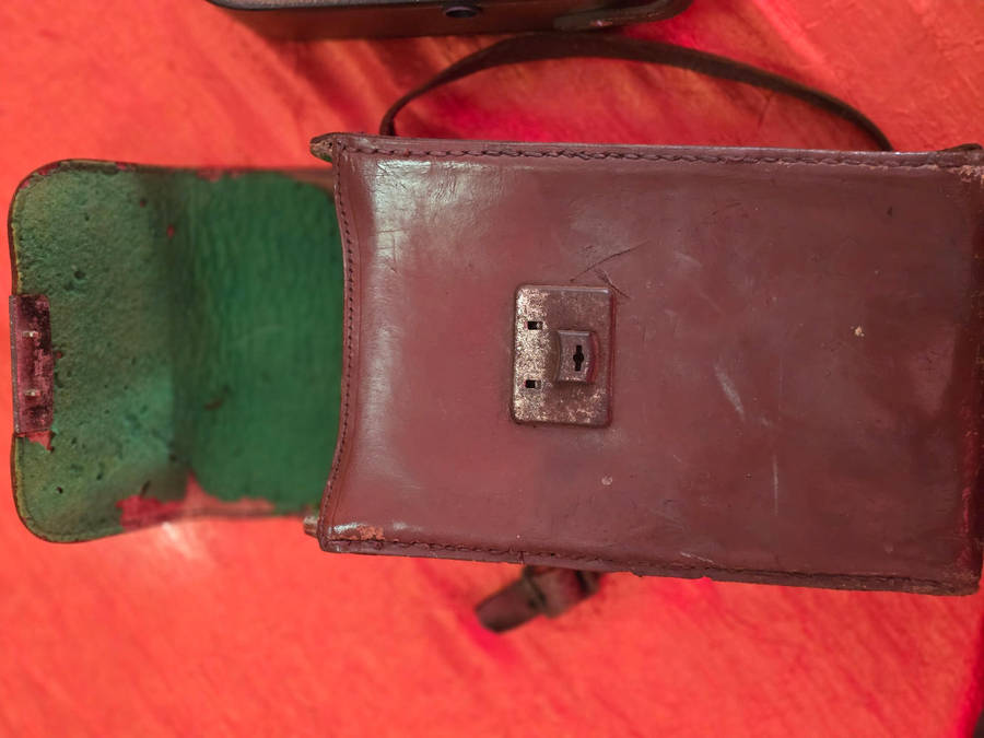 Criterion Model A-9 16mm movie camera.