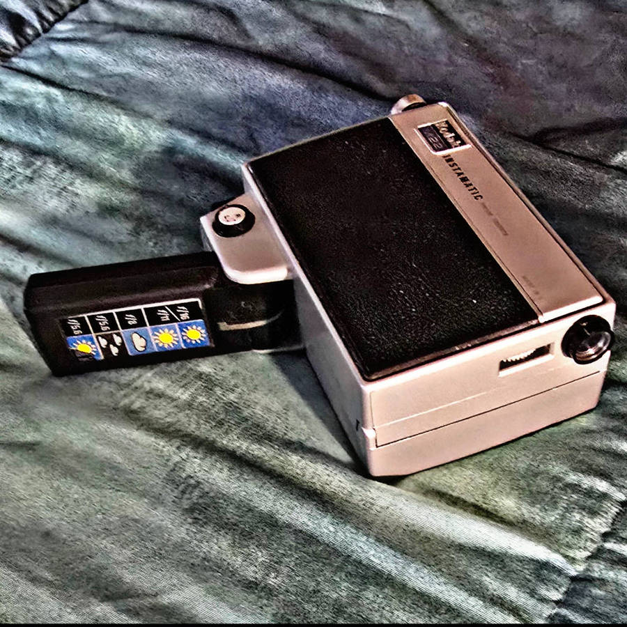 KODAK INSTAMATIC M22 Movie Camera