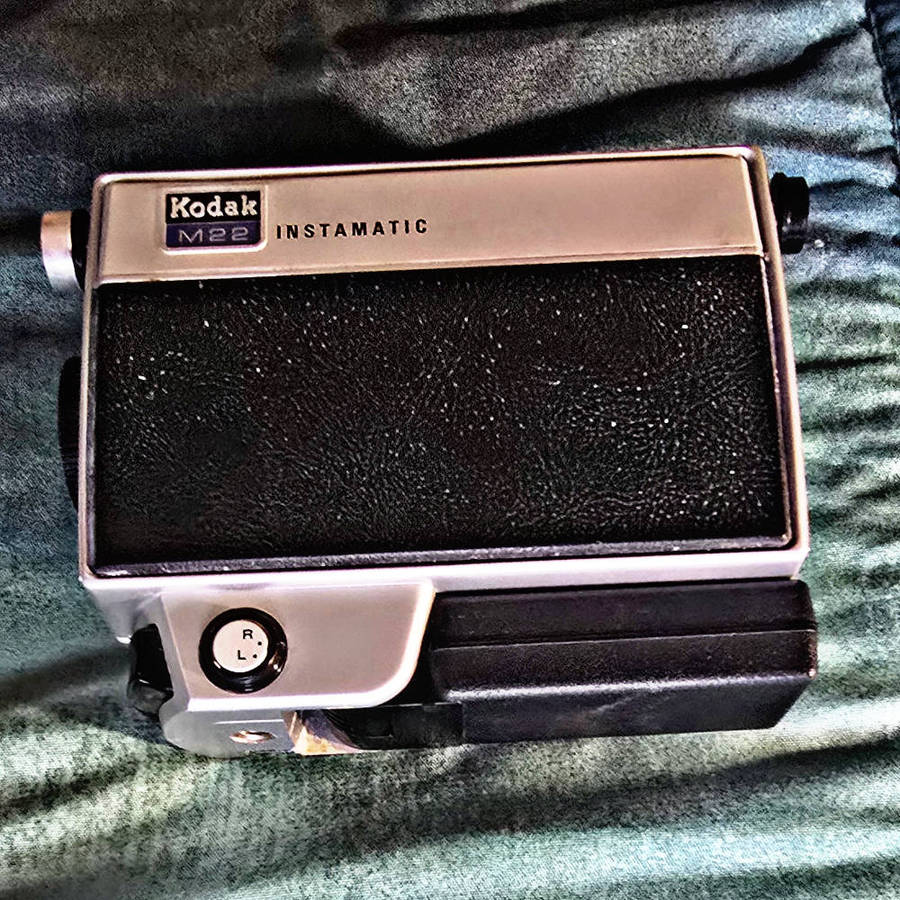 KODAK INSTAMATIC M22 Movie Camera
