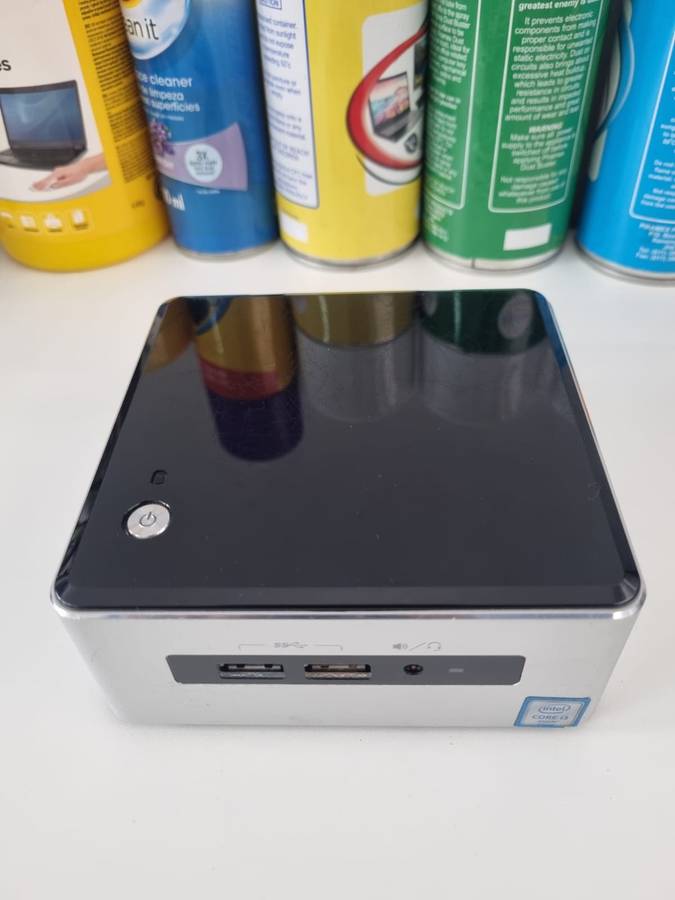 Intel NUC (Intel i3, 240GB SSD & 8GB RAM) 6th Gen