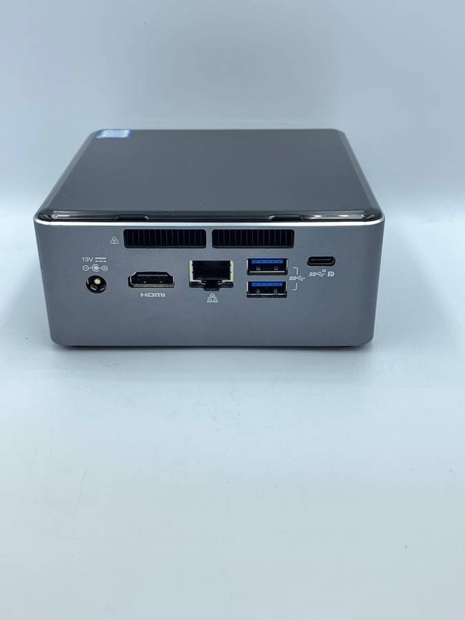 Intel NUC (Intel i3, 256GB SSD & 8GB RAM)