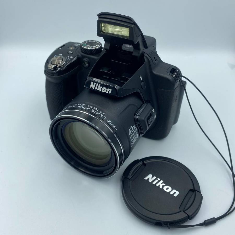 Nikon COOLPIX P520 18.1 MP CMOS Digital Camera with 42x Zoom Lens and Full HD 1080p Video (Black)