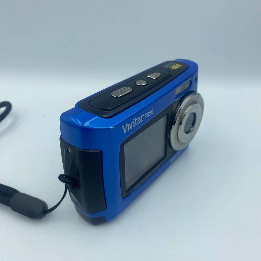 Vivitar F526 Digital Camera (5x Digital Zoom, 14.1MP) Blue