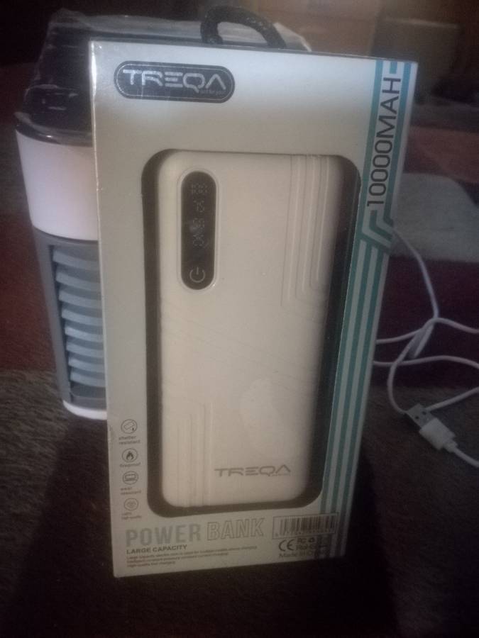 USB desk cooling fan