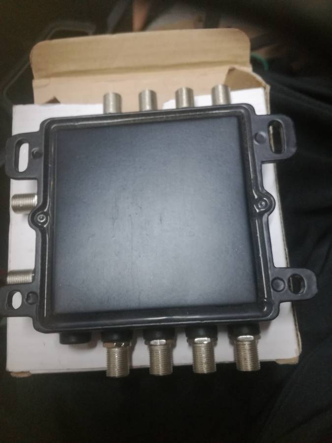 DSTV switch 5-2 new boxed