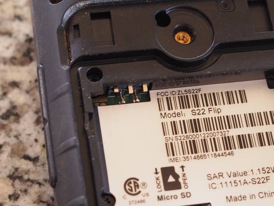 Cat S22 Flip (Parts or Repair)