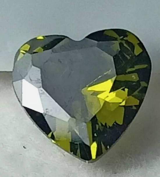 1.00 Ct 6mm Green Heart Shape Sapphire