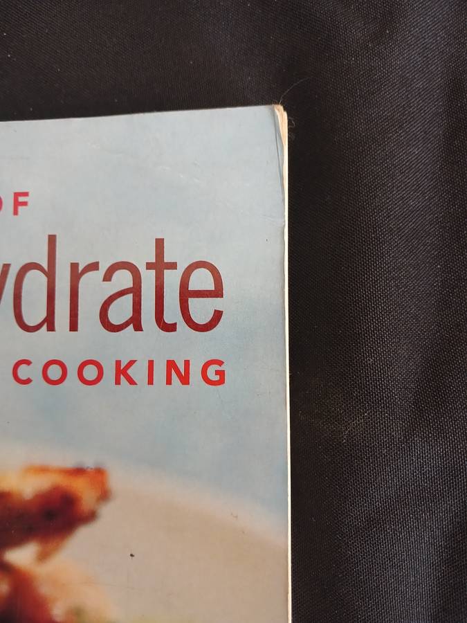 The Complete Book of Low-Carbohydrate Cooking - Elaine Gardner