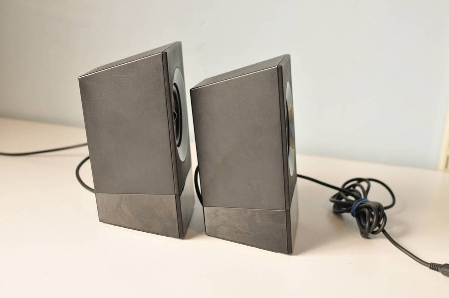 Logitech z533 2.1 Computer Speakers