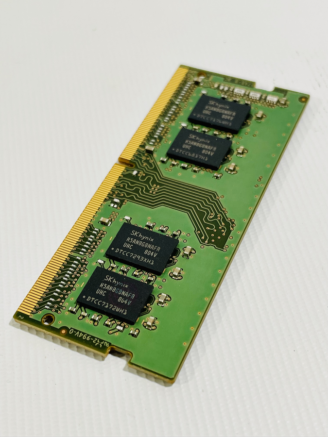 8GB SK hynix 1Rx8 PC4-2400T DDR4 Laptop RAM