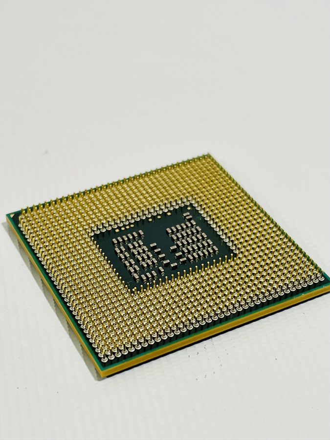 Intel Core i3-330M 2.13GHz CPU  Pulled from Laptop