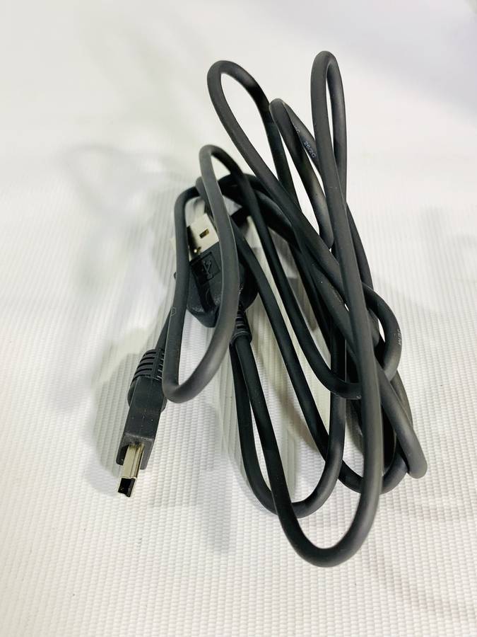 Samsung VP-D375Wi Digital Camcorder / Video Camera (Battery needs Replacing)