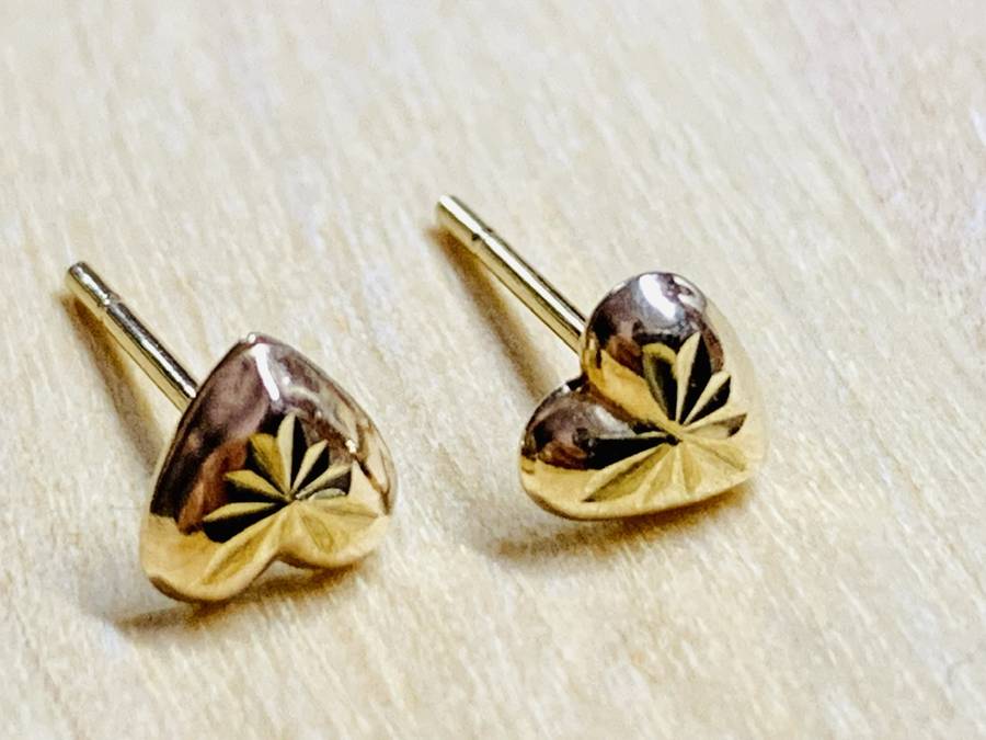 2 x Solid Gold Earrings Studs with Butterflies - 9 carat / 375 (0.26g)
