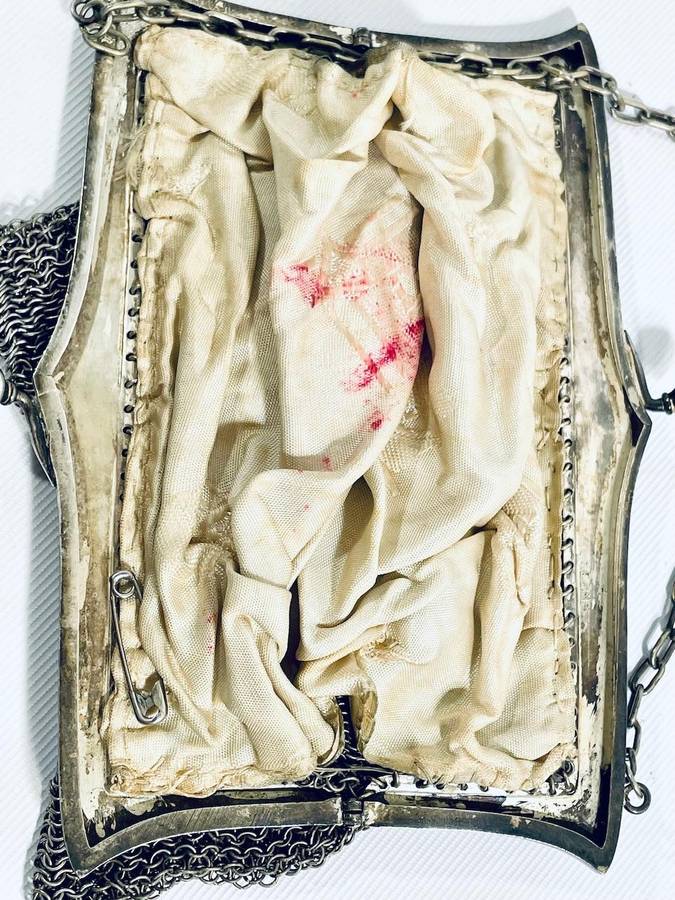 Stunning Vintage Silver-Plated EPNS Chainmail Handbag / Purse - Floral Detail